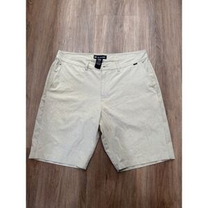 TravisMathew Mens Shorts Size 36 Gray Casual Golf Walking Flat Front‎